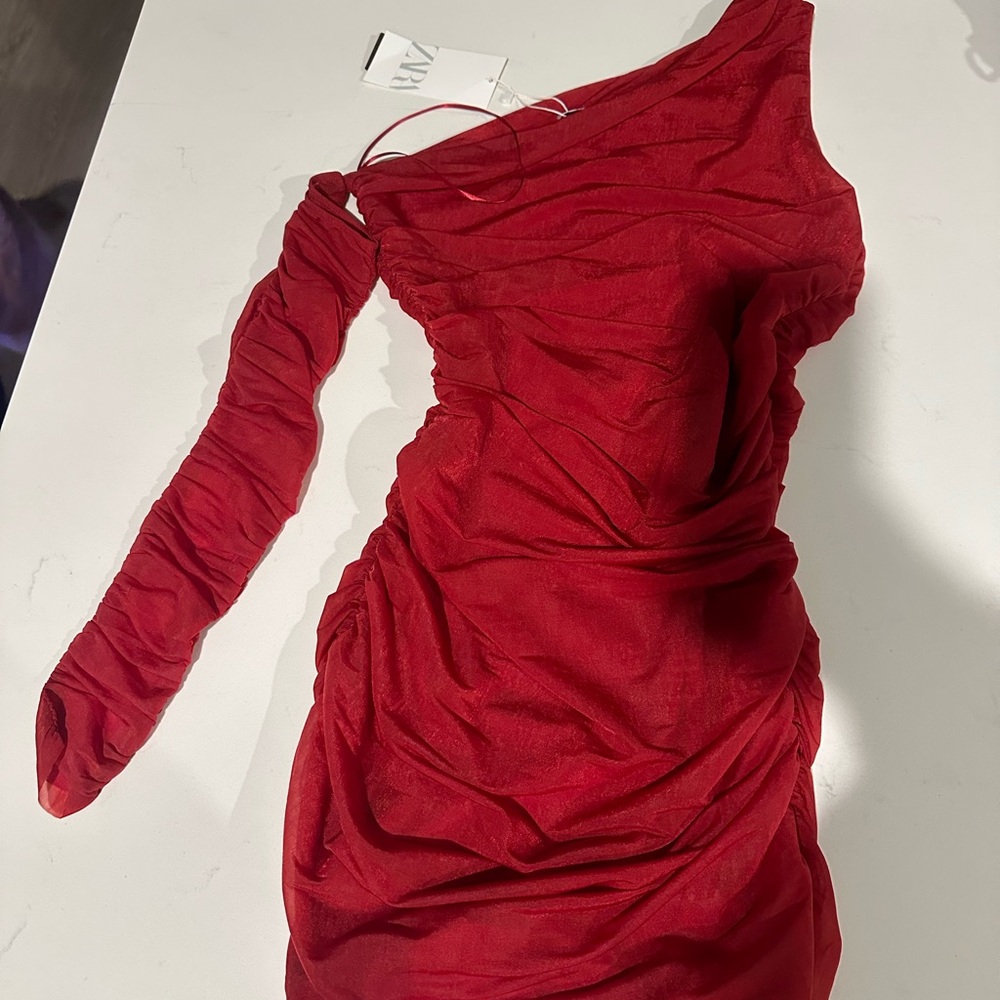 Zara Red One-Shoulder One-Sleeve Dress